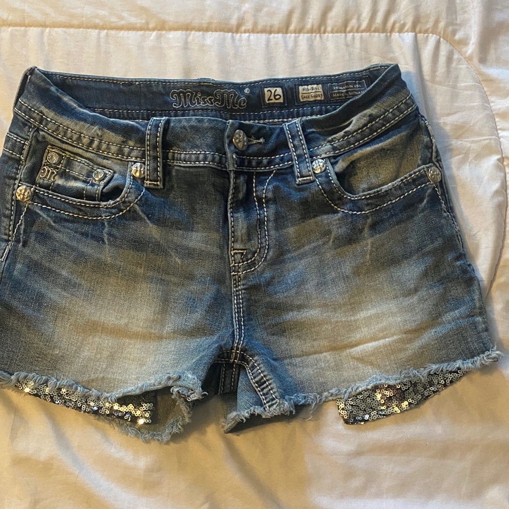 Miss Me Light Blue Denim Sequin Hem Jean Shorts 26 Mid-Rise Easy